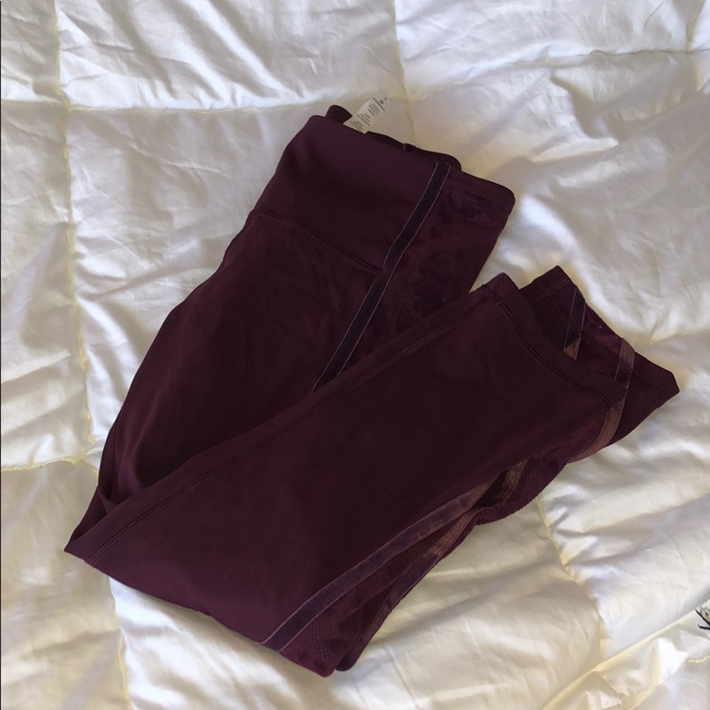 Lululemon cropped leggings NEVER WORN